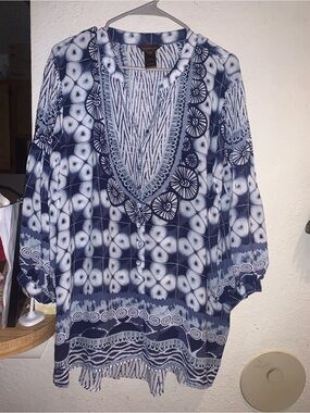Multiples Blue and White Patterned V-Neck Blouse
